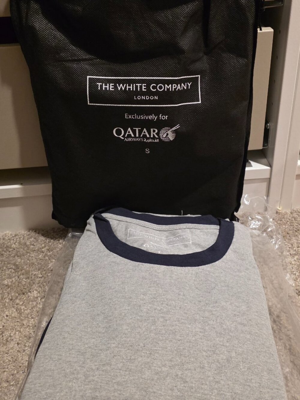 BNWT Qatar Airways x The White Company Luxury Sleepwear Set